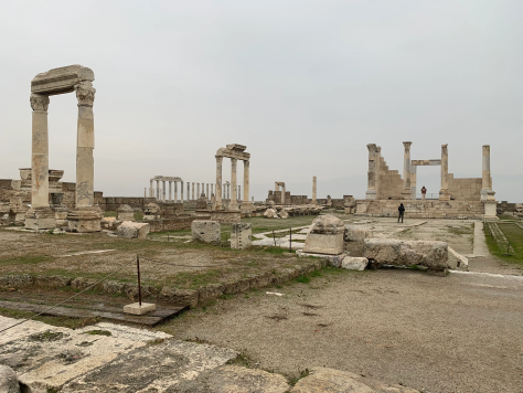 Templos en Laodicea.