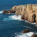 El acantilado Sandanbeki en Shirahama, Japón.